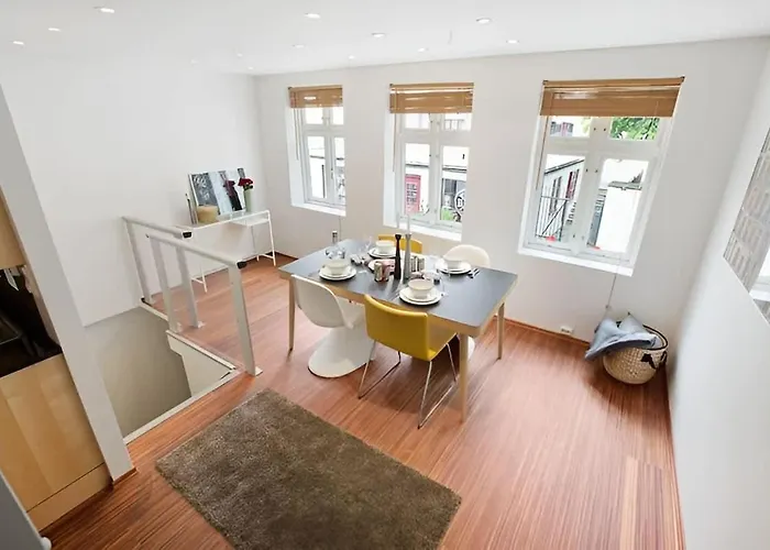 Apartment Historic In The Heart Of