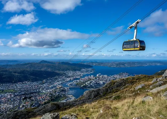 Historic In The Heart Of Apartment Bergen